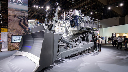 liebherr-minexpo-pr776-g8-72dpi.jpg