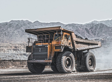 mining truck.jpg